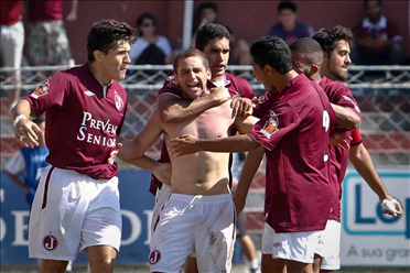 Rafael Sartori comemora o gol. Foto: Ale Vianna